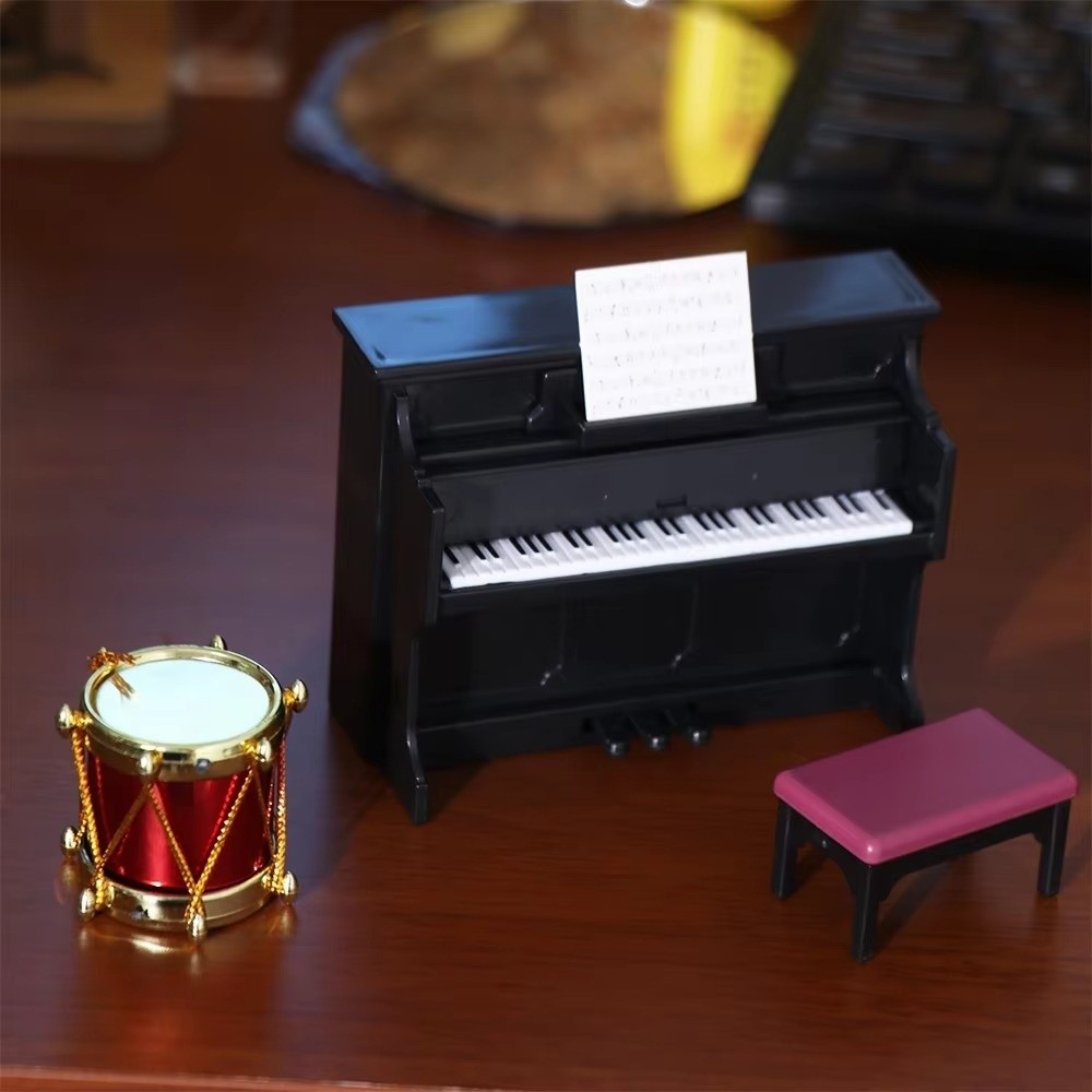 Musical Instrument Horn - Sahne Dekoru Oyuncak Bebek Evi Müzik